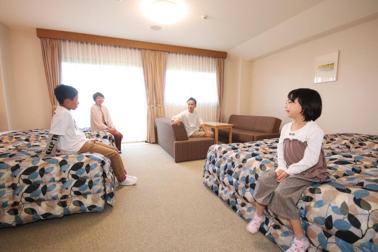 Hotel Familio Sadoaikawa Kültér fotó