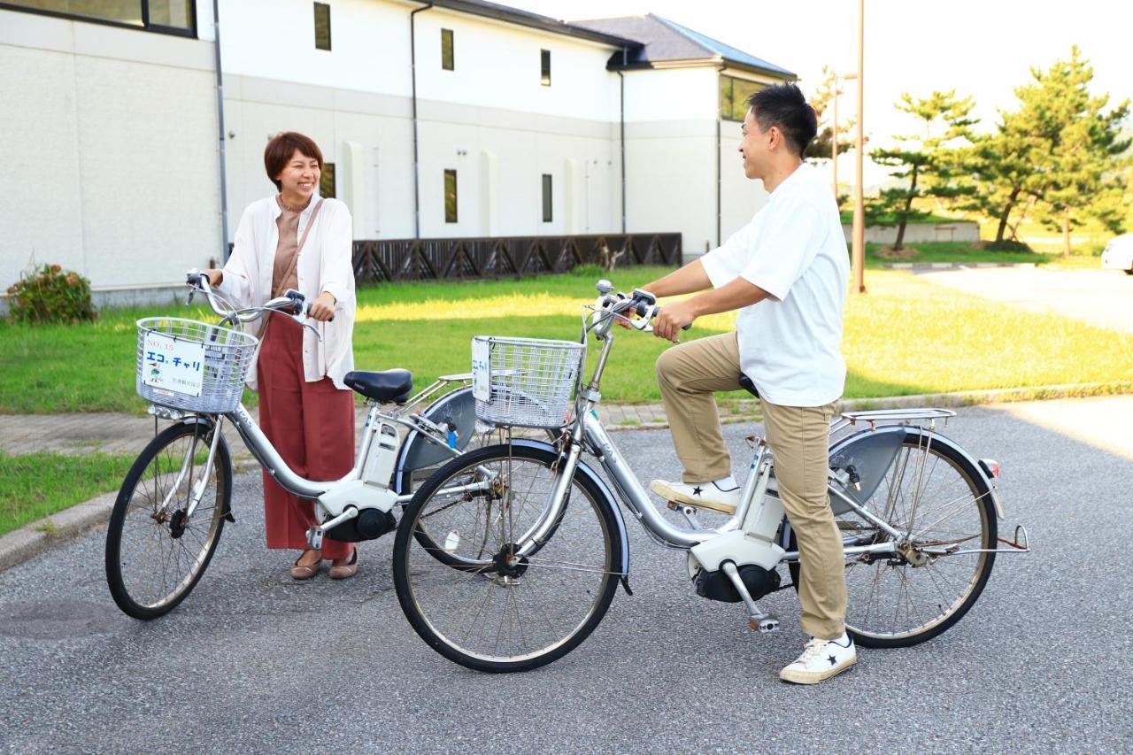 Hotel Familio Sadoaikawa Kültér fotó