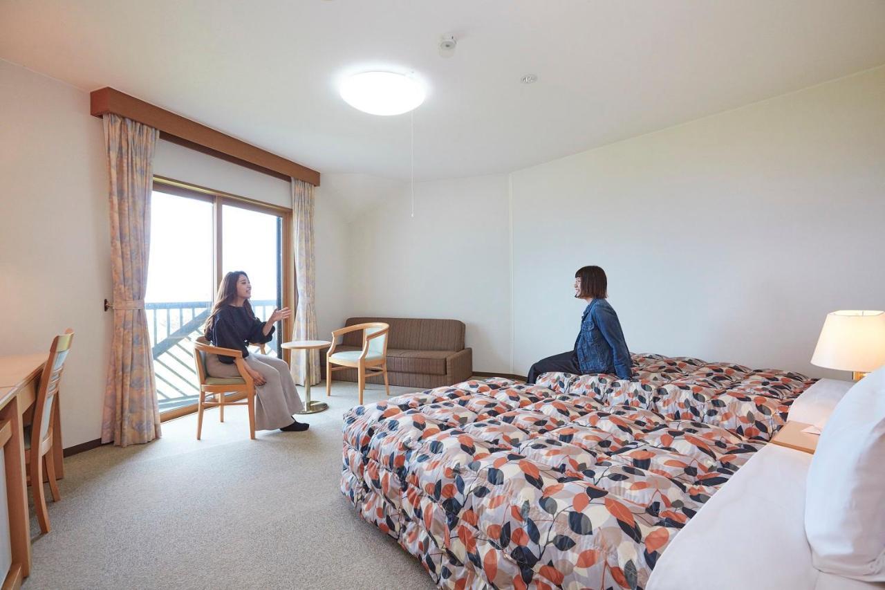 Hotel Familio Sadoaikawa Kültér fotó